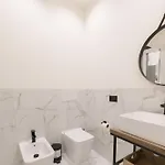 בית הארחה Dimora Costa 4*