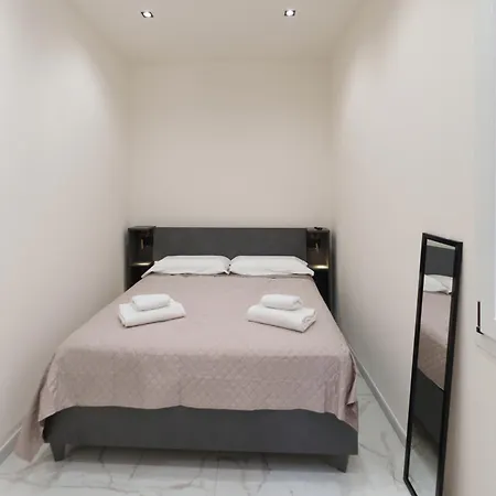 Dimora Costa 4* צ'פאלו